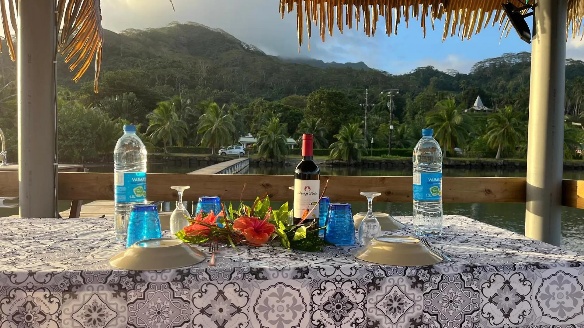 Manatini Lodge Faie Dom wakacyjny